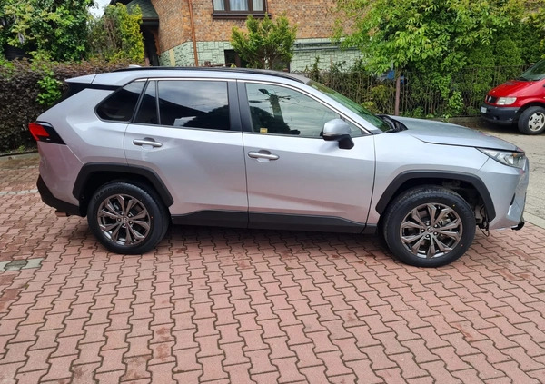 Toyota RAV4 cena 99600 przebieg: 17300, rok produkcji 2022 z Wieleń małe 352